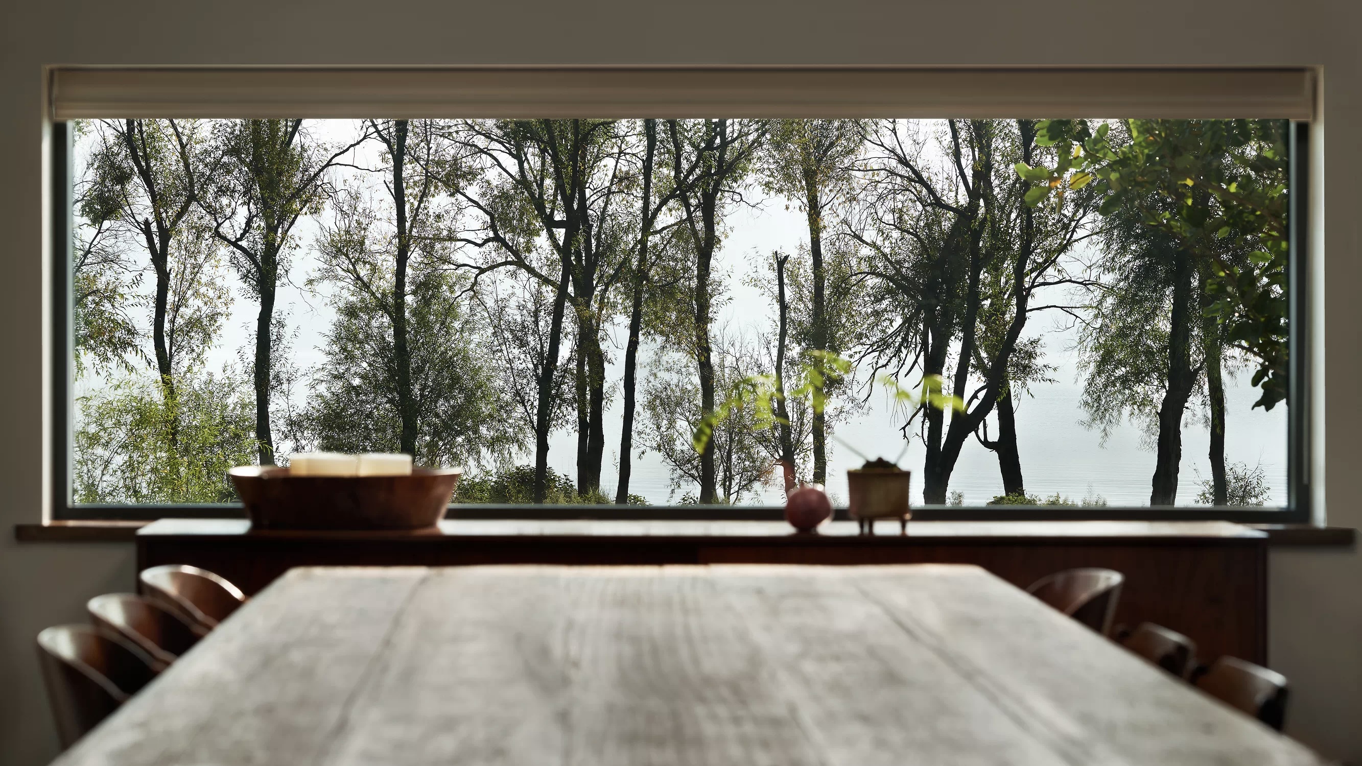 Sleek Ultra Slim Picture